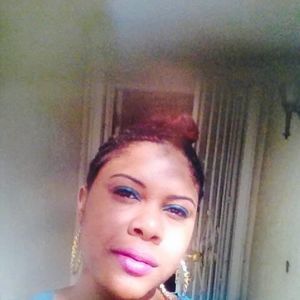 Meet your Posher, Stacy